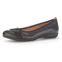 Gabor Ballerina, Flache Schuhe, Slipper mit modischem Zierriegel, Gr. 42, schwarz, , 72590751-42