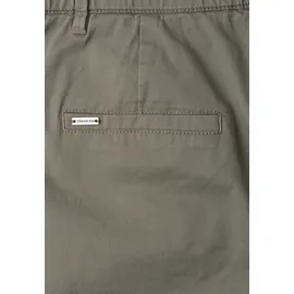STREET ONE Chino-Shorts grün 44