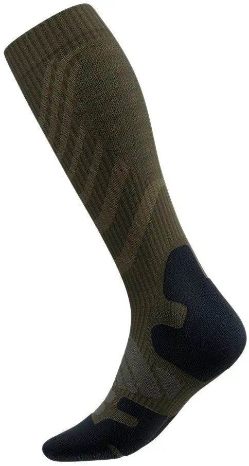 Bauerfeind Sportsocken »Outdoor Merino Compression Socks«, Erste Hilfe Artikel Bauerfeind green/S 42-45