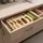 Relaxdays Folienspender 6in1, Frischhalte-, Alufolie, Gefrierbeutel, Bambus, Wand, Schublade, HBT 43,5x33,5x7,5cm, Natur