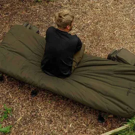 AVID Carp Bedchair Khaki One Size