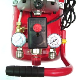 Apex Digital Druckluft Kompressor 40298 Druckluftkompressor 24LKessel 230 V 1100W 1,5PS