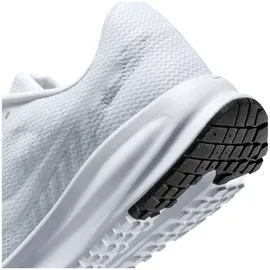 Nike Run Defy Herren Weiß / Schwarz 43