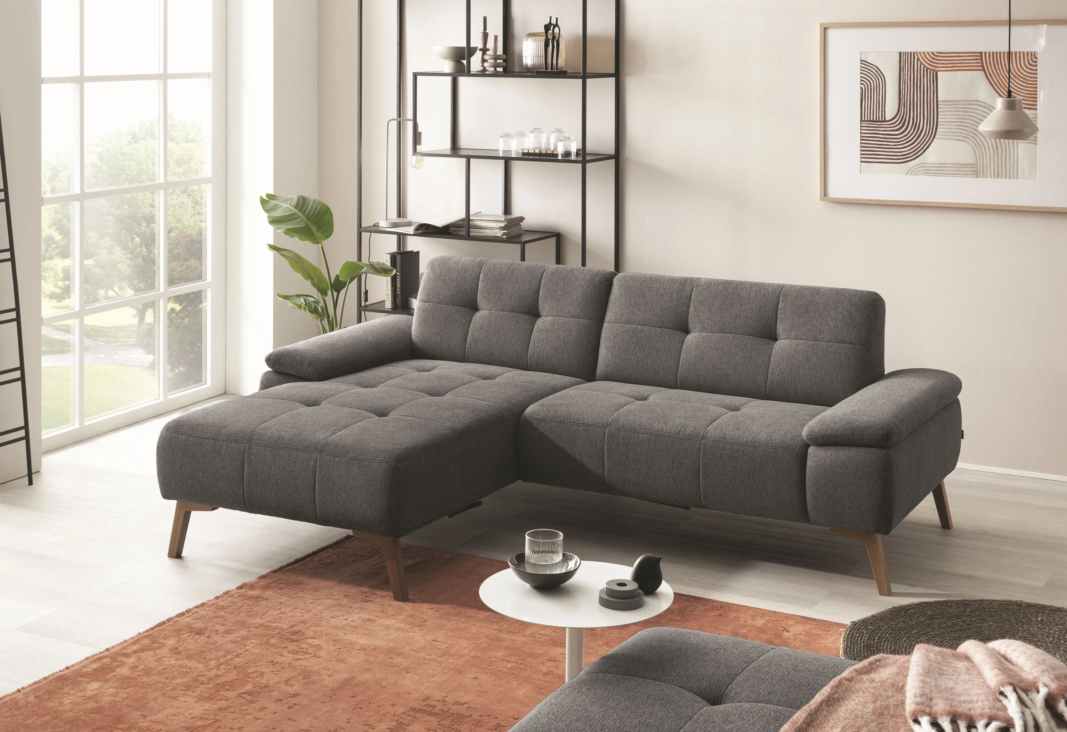 Ecksofa EXXPO - SOFA FASHION "Sassari, bequem und komfortabel, moderner Webstoffbezug, L-Form" Sofas Gr. B/H/T: 241 cm x 81 cm x 168 cm, Webstoff, Recamiere links, grau (grey) skandinavisches Design, Steppung im Sitz, bequeme Armlehnen, Holzfüße