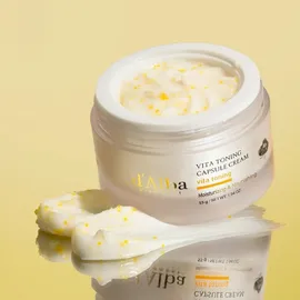 d'Alba Vita Toning Capsule Cream tiefenwirksame feuchtigkeitsspendende Creme zur Verjüngung der Gesichtshaut 55 g
