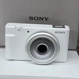 Sony ZV-1F Vlogging Kamera (Weiß) - ZV1F/W