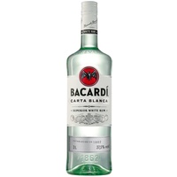 BACARDÍ Carta Blanca White Rum, der legendäre weiße Karibik-Rum aus dem Hause BACARDÍ, perfekt für Cocktails, 37,5% Vol., 300 cl/3 L