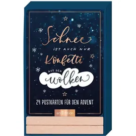 arsEdition Adventskalender "Schnee ist auch nur Konfetti aus den Wolken" 24 Sprüche-Postkarten in schönem Handlettering-Design mit Holzständer