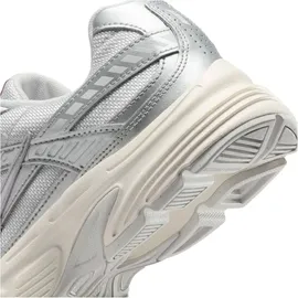 Nike Initiator Damen Vast Grey / Pink Foam / Metallic Silver 40