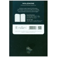 Moleskine Germany GmbH Moleskine Vegea Capri Notizbuch Large/A5 liniert weicher Einband schwarz Petroleum in Box
