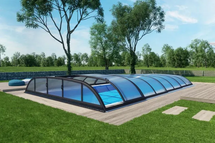 Automatische Poolüberdachung - elektrisch mit Motor SkyCover® Harmony 3.7x6.3m