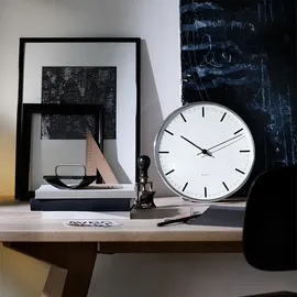 Arne Jacobsen Clocks City Hall 21,0 cm 5520 weiss/schwarz