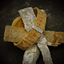 Holzwerk Germany Holzwerk EUTIN Damen und Herren Holz Uhr mit Kork & Leder Armband in beige, grün