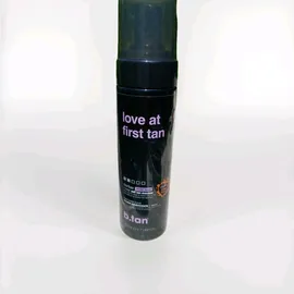 SanDisk b.tan "Love at First Tan" Darker Bräunung 1 Hour Self Tan Mousse