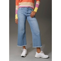 Aniston CASUAL 7/8-Jeans mit leicht ausgefranstem Beinabschluss Gr. 38 N-Gr, blue, , 77042712-38 N-Gr