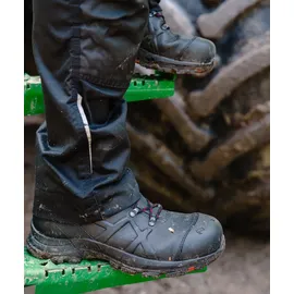 Haix Black Eagle Safety 54 Mid S3, schwarz-rot, Gr. 9 (43)