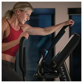 Sport-Tec Matrix Elliptical Trainer E50 mit XIR-Konsole