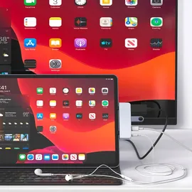 Hyper 4-in-1 USB-C Hub iPad Pro