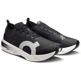 On Cloudboom Strike Herren Black / White 45