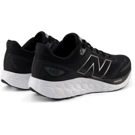 New Balance Fresh Foam 680 V8