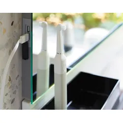 burgbad Fiumo Leuchtspiegel mit vertikaler LED-Beleuchtung 45 x 81,7 cm, Spiegel,
