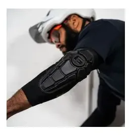 G-Form g form pro x3 triple matte black ellenbogenschutzer - XL
