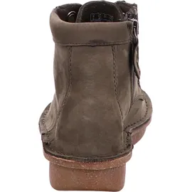 CLARKS Damen Funny Cedar Mode-Stiefel, Newness, 41.5