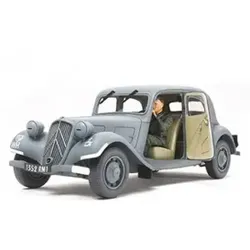 1:35 Fran. Citroen Traction Dienstw. (1)