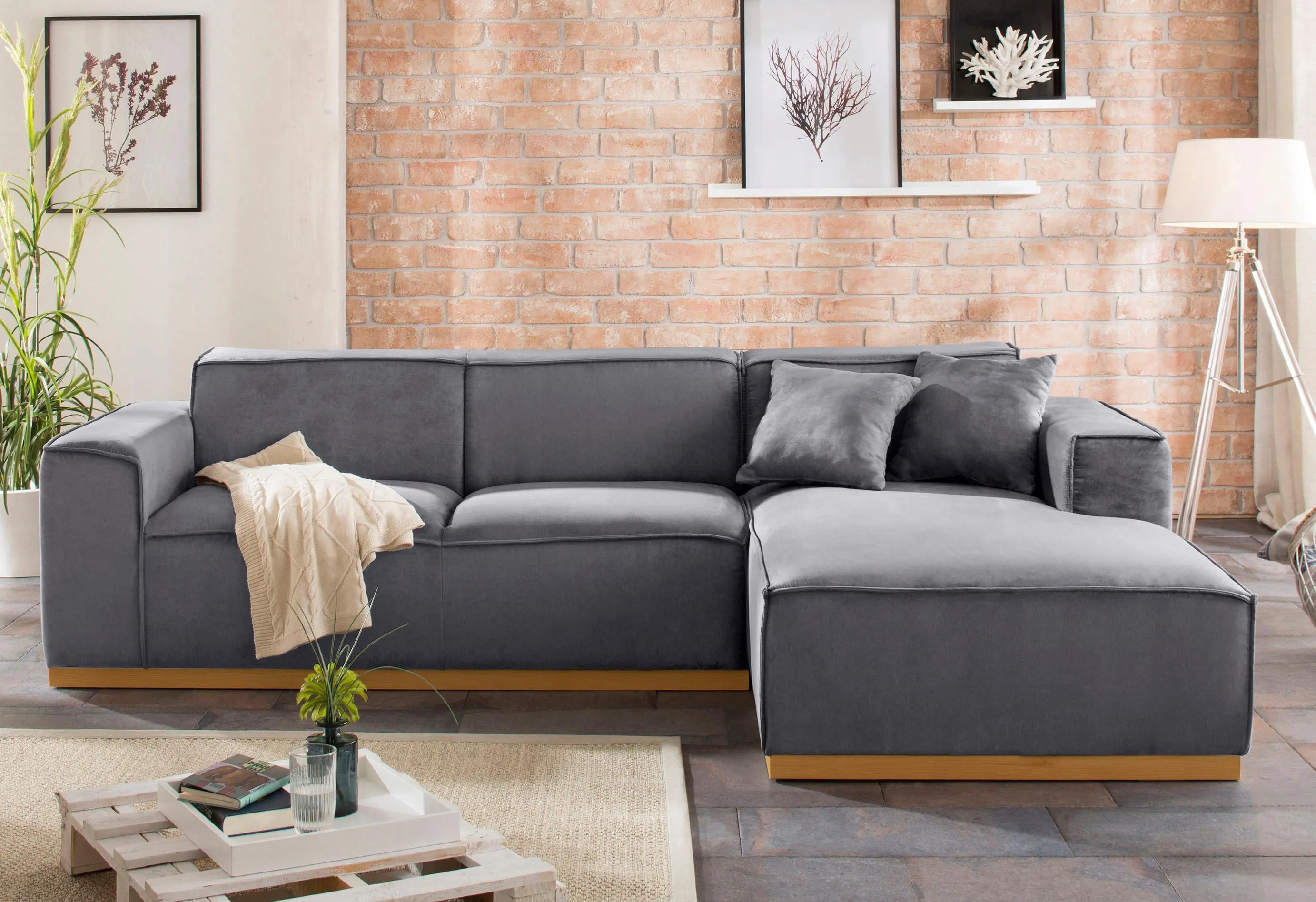 Ecksofa HOME AFFAIRE "Terry L-Form" Sofas Gr. B/H/T: 274cm x 75cm x 165cm, Luxus-Microfaser, Recamiere rechts, Ecksofa frei im Raum stellbar, grau Ecksofa Möbel Polstermöbel Sofas mit offener Kedernaht und Holzuntergestell