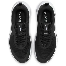 Nike MC Trainer 3 Fitnessschuhe Damen 001 black/white 39
