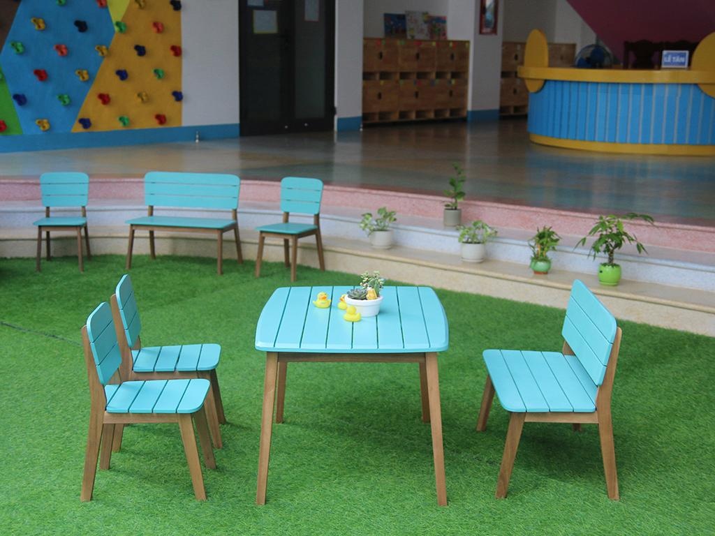 Garten-Essgruppe für Kinder: 2 Stühle + Bank + Tisch - Akazie - Blau - GOZO von MYLIA
