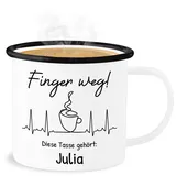 Emaille Becher Blechbecher - Kollegen - Finger weg diese Tasse gehört | Spruch Arbeit | Arbeitstasse lustig Tasse Arbeit | Sprüche Tasse lustig Arbeit - 300 ml - Weiß Schwarz - name tassen