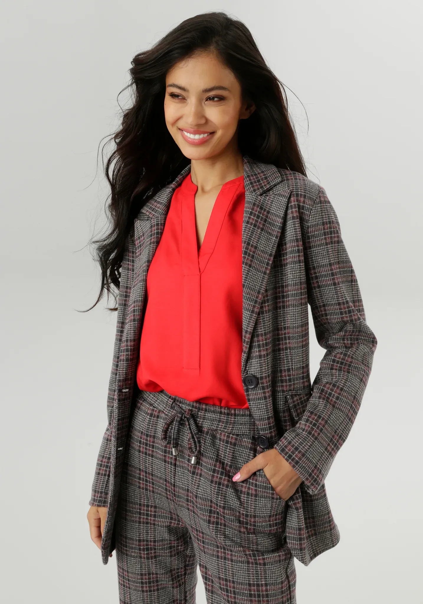 Jerseyblazer ANISTON SELECTED, Damen, Gr. 44, grün (marine, wollweiß, anthra, bordeaux, kariert), Jersey, Obermaterial: 75% Polyester, 23% Viskose, 2% Elasthan, gemustert, kariert, figurumspielend hüftbedeckend, Blazer, mit klassischem Karomuster