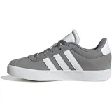 Grey Three / Cloud White / Grey Two 38 2/3