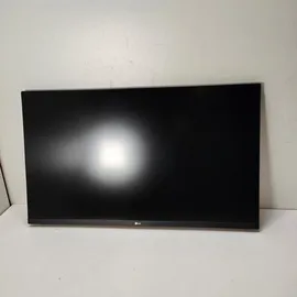 LG UltraFine 32UN880-B 32"