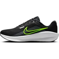 Nike Herren Downshifter 13 Sneaker, Black/Volt-Anthracite-White, 44.5 EU
