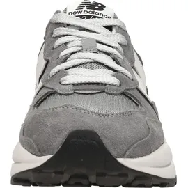 New Balance 57/40 Herren Castlerock 42