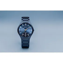 BERING Classic Titan 39 mm 11739-797