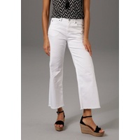Aniston CASUAL 7/8-Jeans, mit leicht ausgefranstem Beinabschluss, Gr. 44 - N-Gr, white, , 75077109-44 N-Gr
