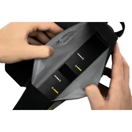 Apidura Racing bolt-on top tube pack 1l schwarz