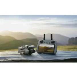 DJI Mini 4 Pro Fly More Combo (DJI RC 2)