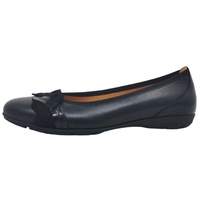 GABOR Ballerina Flache Schuhe, Slipper mit modischem Zierriegel Gr. 38, schwarz , 72590751-38