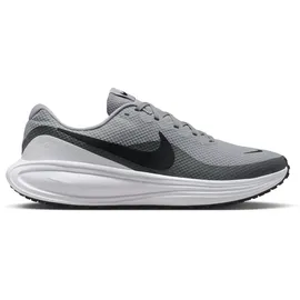 Nike Revolution 8 Sneaker, Multicolor, 48.5 EU