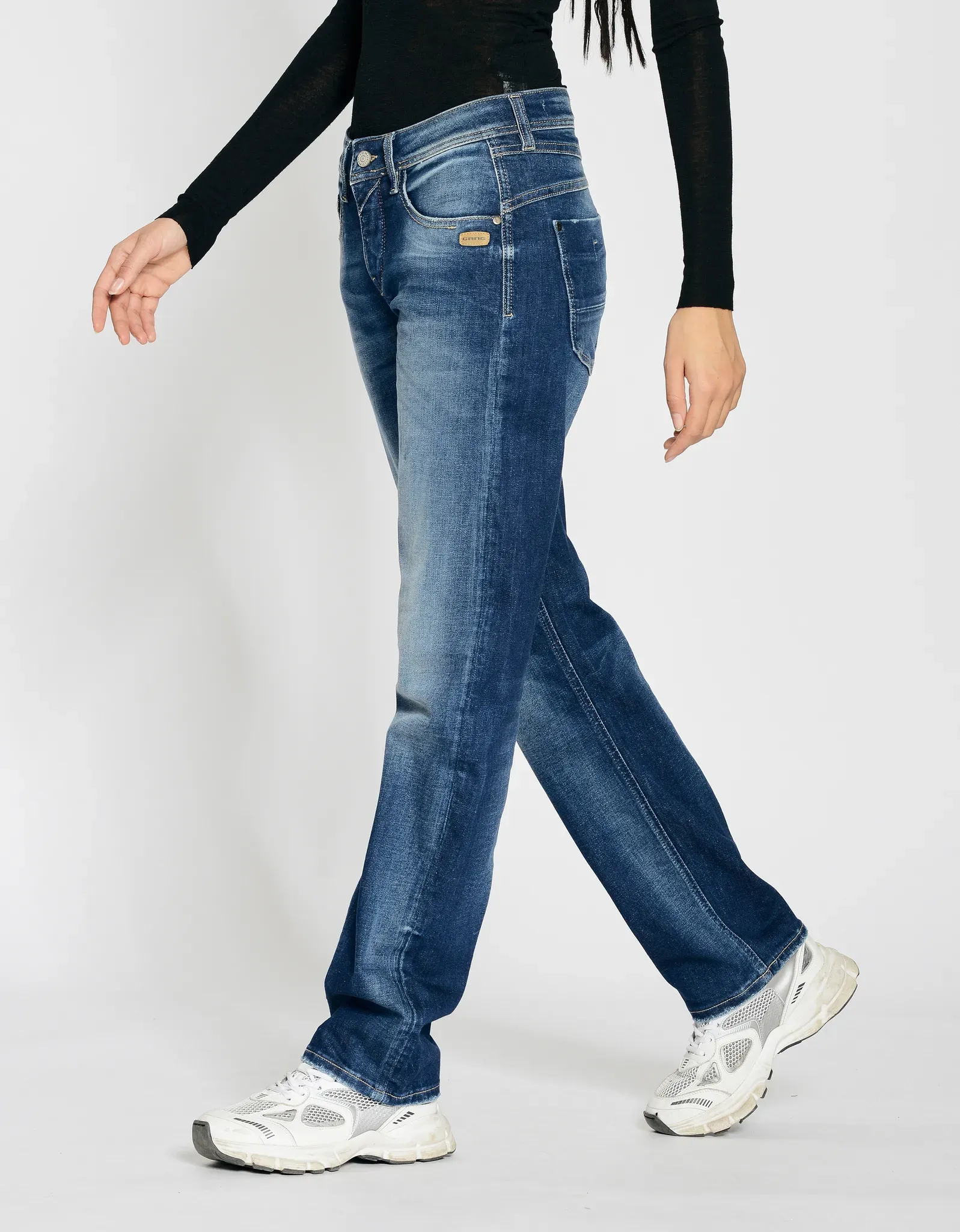 GANG Loose-fit-Jeans »94AMELIE STRAIGHT« GANG denim passio 32