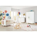 Pinolino Pinolino® Babyzimmer-Komplettset »Lumi«, (Set, 3 tlg., Kinderbett, Schrank, Wickelkommode), breit; mit Kinderbett, 2-trg. Schrank und Wickelkommode, weiß