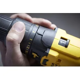 Stanley ?ranki? rinkinys Stanley SFMCK469M2-QW (SFMCD711 + SFMCF800 + SFMCG400 + SFMCS500); 2x4,0 Ah akum.