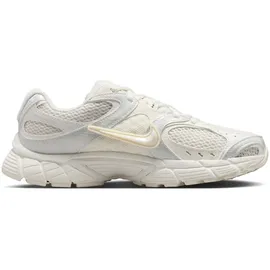 Nike V5 RNR Damen Phantom/Sail/Metallic White 42
