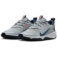 Nike Omni Multi-Court Hallenschuhe Kinder 010 wolf grey/thunder blue-bright