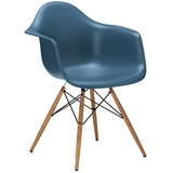 Vitra Stuhl Eames Plastic Armchair RE 83x63x59 cm meerblau, Gestell:  eichefarbig, Designer Charles & Ray Eames