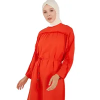 ARMİNE Maxikleid Armine Leinenkleid mit Quasten und Futter – moderne und elegante Hijab rot 42